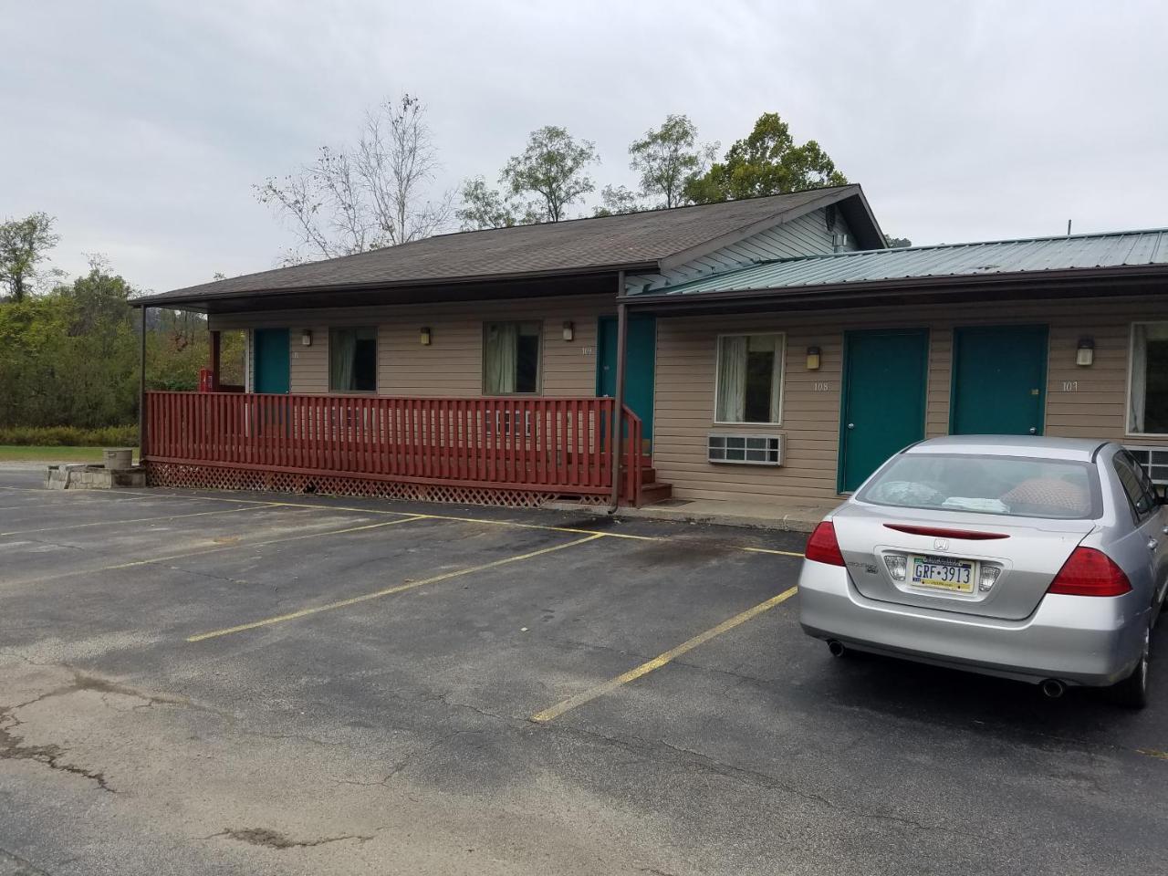 Perry-O Inn & Suites Star Junction 外观 照片
